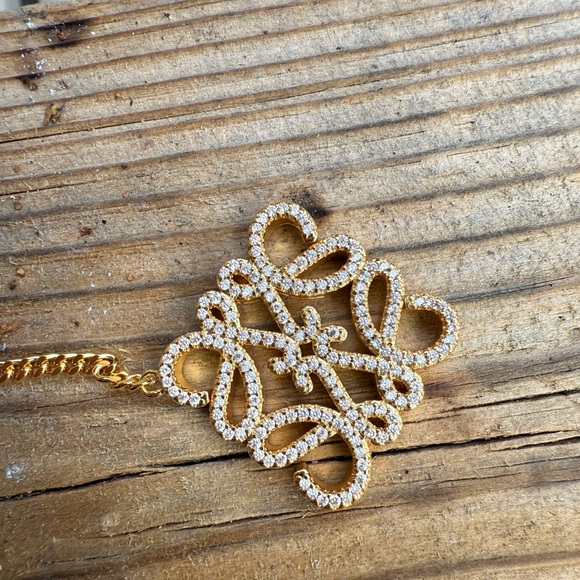 Loewe Gold Pavé Anagram Pendant Necklace - Picture 9 of 9